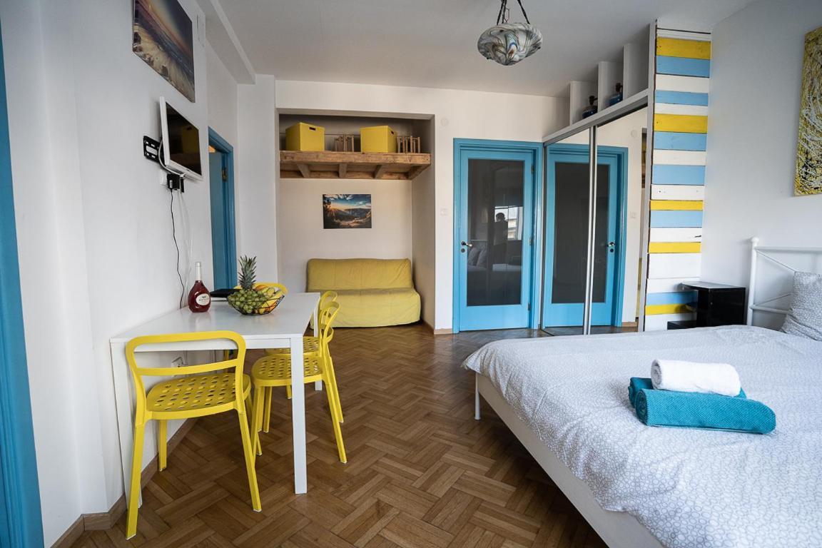 Апартаменти Central Studio At Cismigiu Park Бухарест Екстер'єр фото